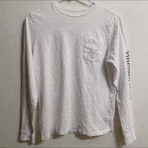 2/$20 white vineyard vines longsleeve